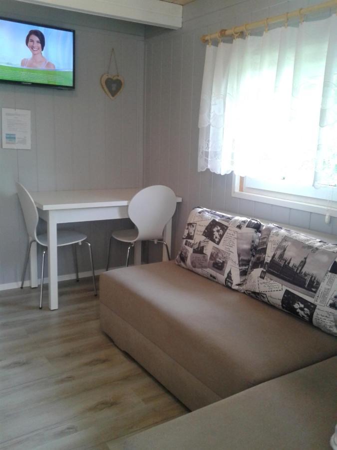 Domki Abiga Hotell Sianozety Exteriör bild