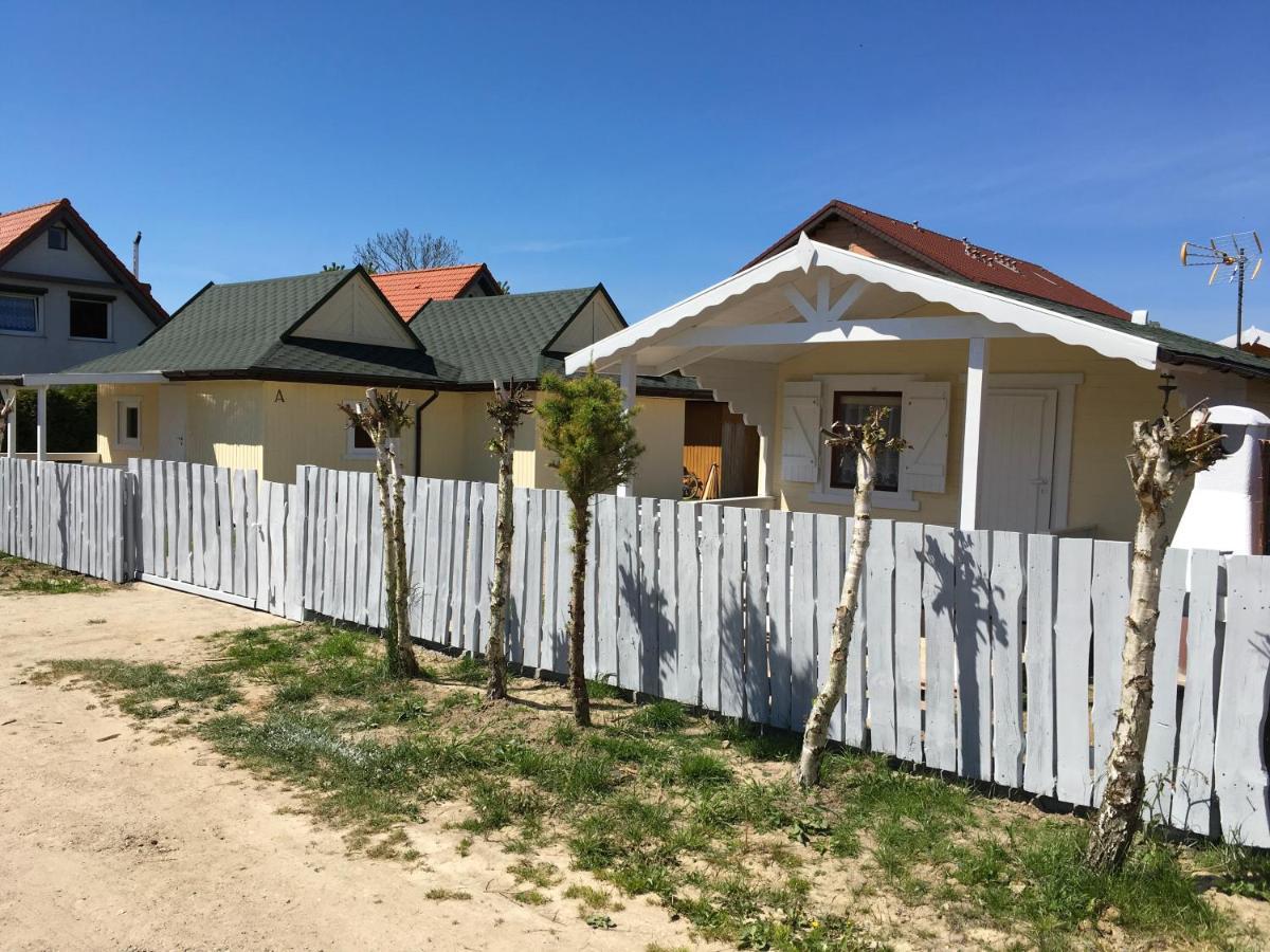 Domki Abiga Hotell Sianozety Exteriör bild